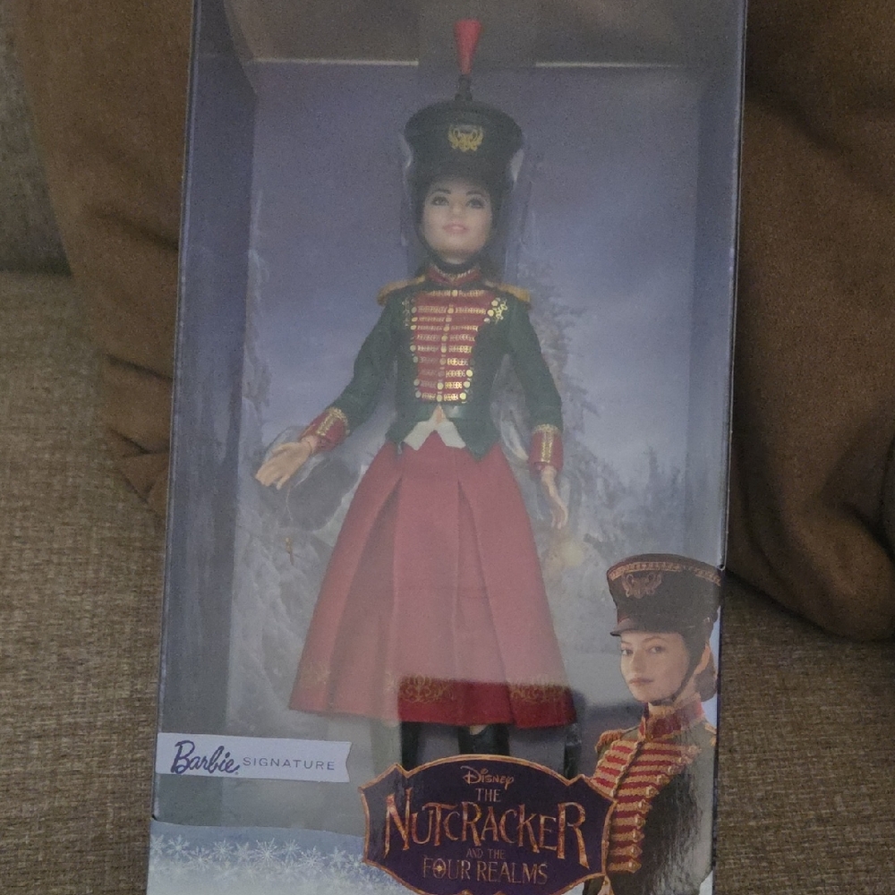 Barbie Signature Nutcracker Doll - Green and Red